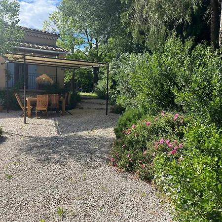 Historic Bastide With Private Pool In The Luberon