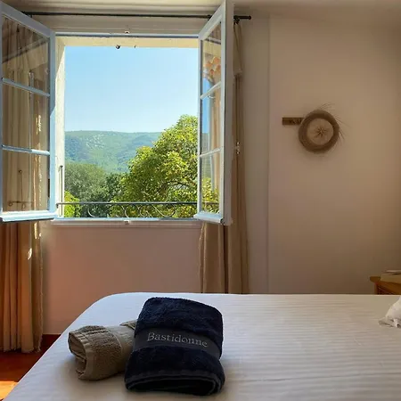 Feriehus Historic Bastide With Private Pool In The Luberon Céreste